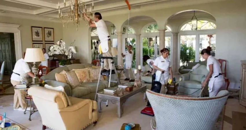 complete cleaning team